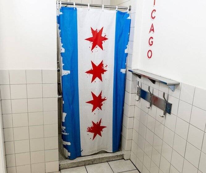 חדר סטנדרט, Hi Chicago Hostel