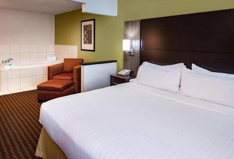 جناح سرير كينج, Holiday Inn Express Hotel & Suites Bucyrus, An Ihg