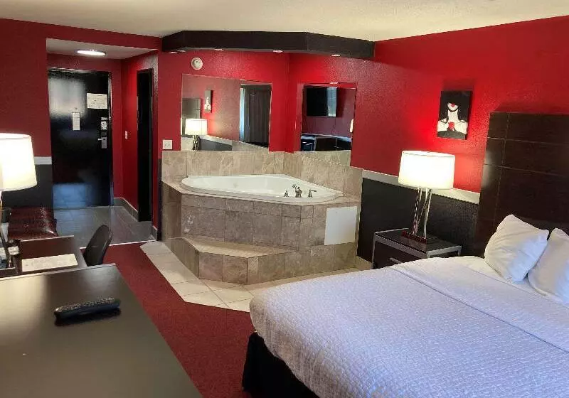 キングサイズベッドのスタンダードルーム, Best Western Plus Reading Inn & Suites