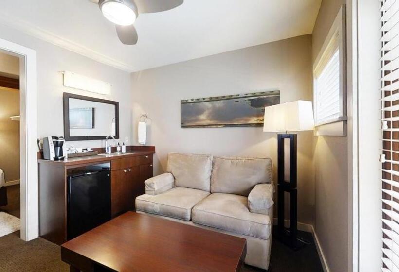 غرفة قياسية مزوَّدة بجاكوزي, Bird Rock