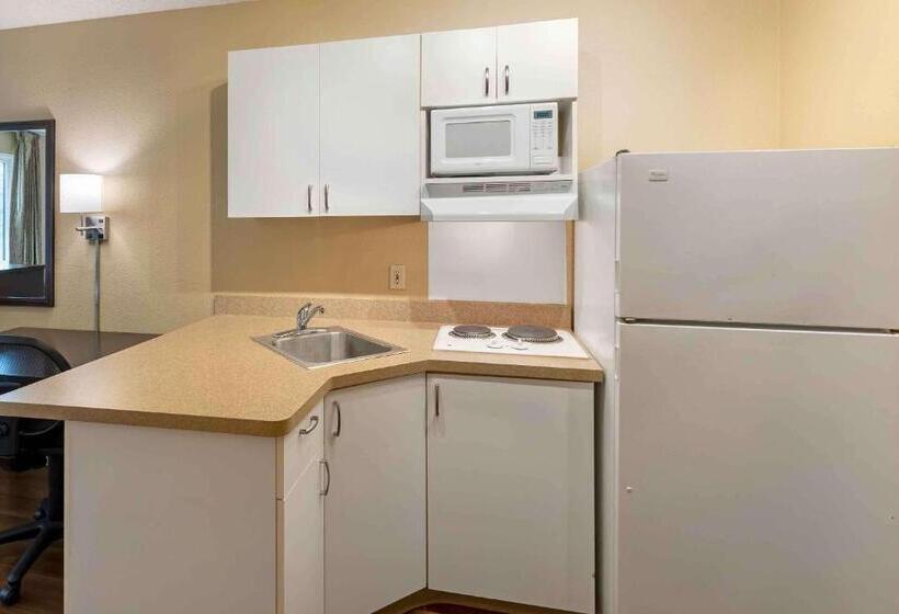 Студия Стандарт, Extended Stay America Suites  Denver  Park Meadows