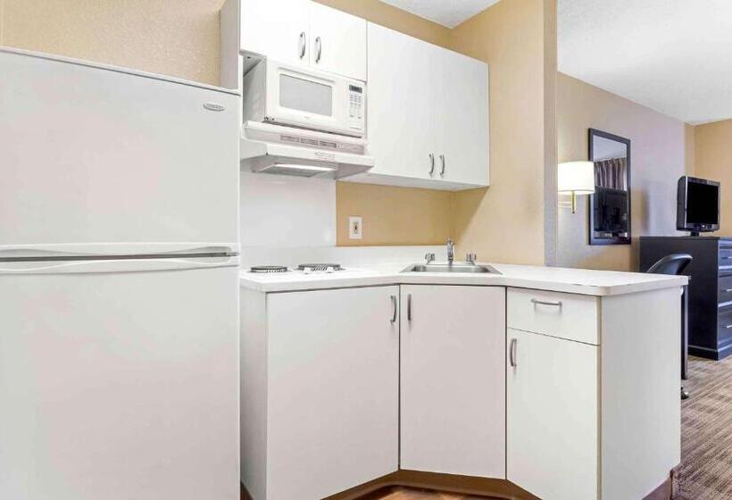 带大床的标准工作室, Extended Stay America Suites Houston Galleria Westheimer