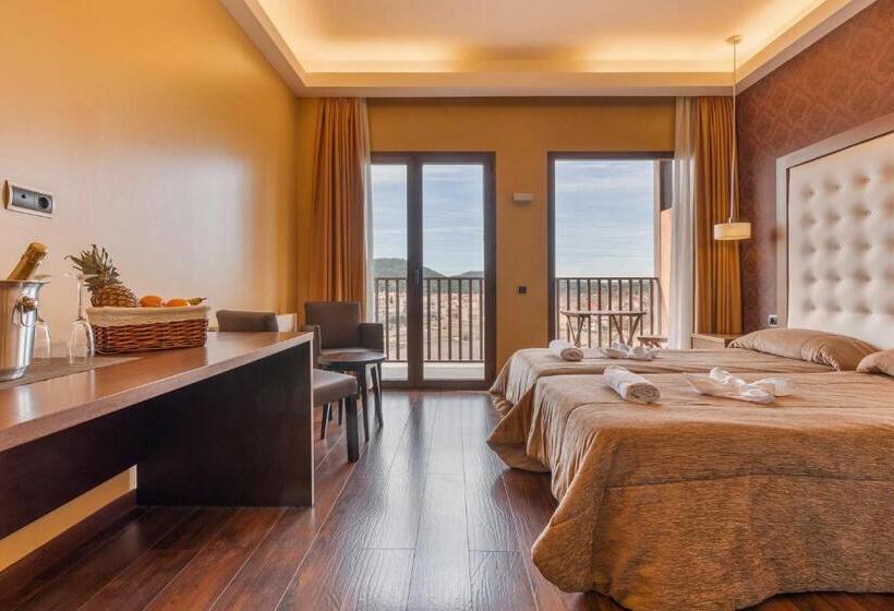 חדר סטנדרט, Fuente Del Miro