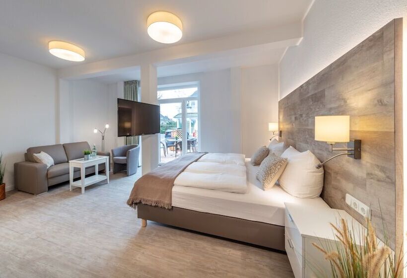 דירת חדר, Hofhotel Krähenberg