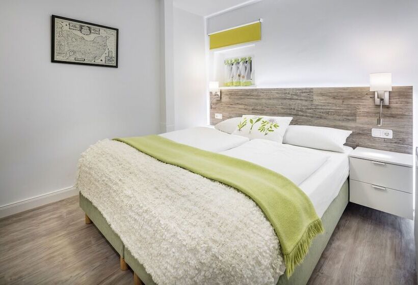 דירת חדר, Hofhotel Krähenberg