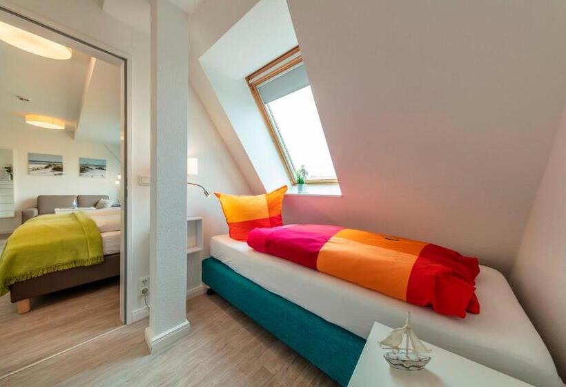 דירה בת חדר שינה 1 עם מרפסת, Hofhotel Krähenberg