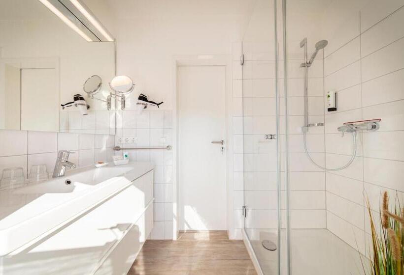 דירת חדר, Hofhotel Krähenberg