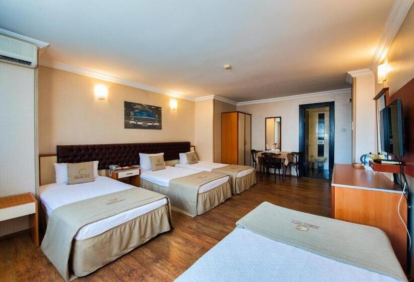 Camera Tripla Standard, Kozan City