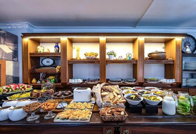 Camera Familiare, Kozan City