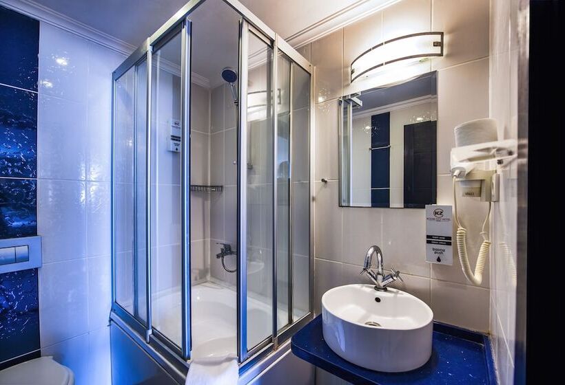 Camera Tripla Standard, Kozan City