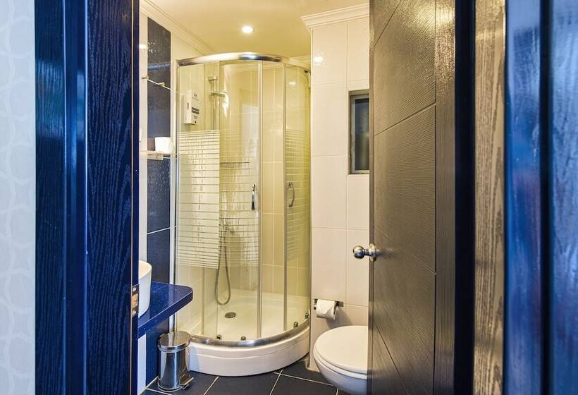 Camera Standard Individuale, Kozan City