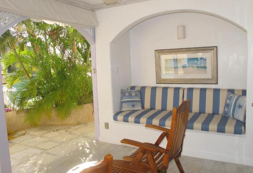 آپارتمان 1 خوابه با چشمانداز, Port St. Charles