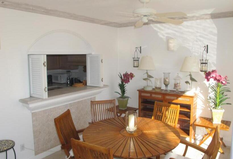 آپارتمان 1 خوابه با چشمانداز, Port St. Charles