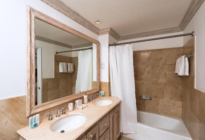 آپارتمان 1 خوابه با چشمانداز, Port St. Charles