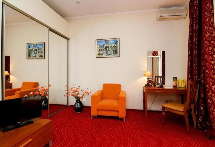 Suite, Residence Odesskij Dvorik