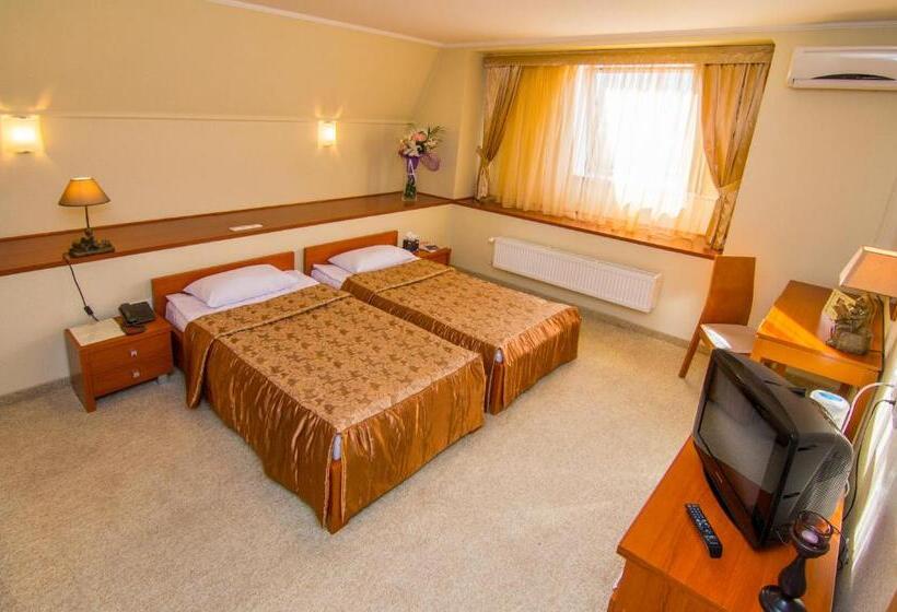 Cameră cu Mansardă, Residence Odesskij Dvorik