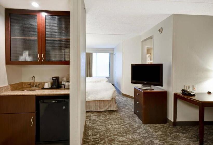 إستوديو قياسى, Springhill Suites Louisville Airport
