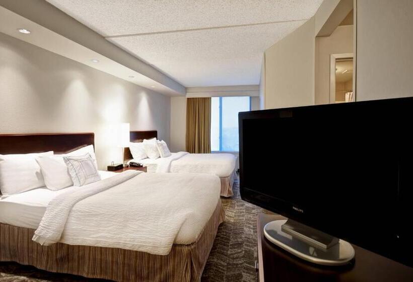 إستوديو قياسى, Springhill Suites Louisville Airport