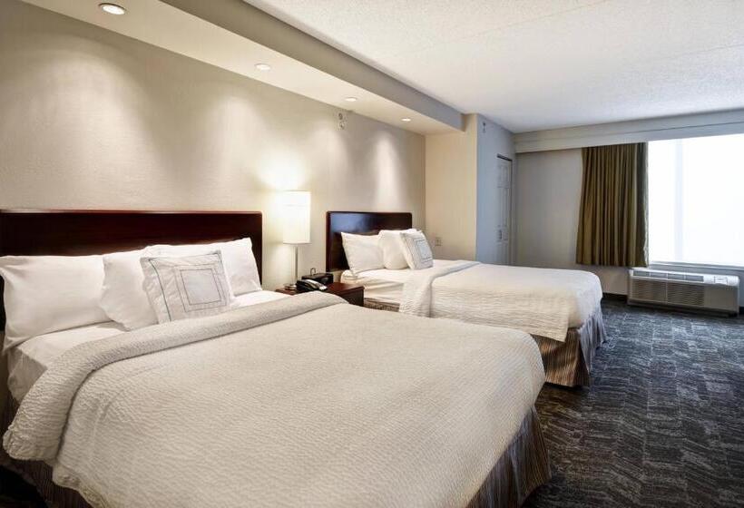 إستوديو قياسى, Springhill Suites Louisville Airport