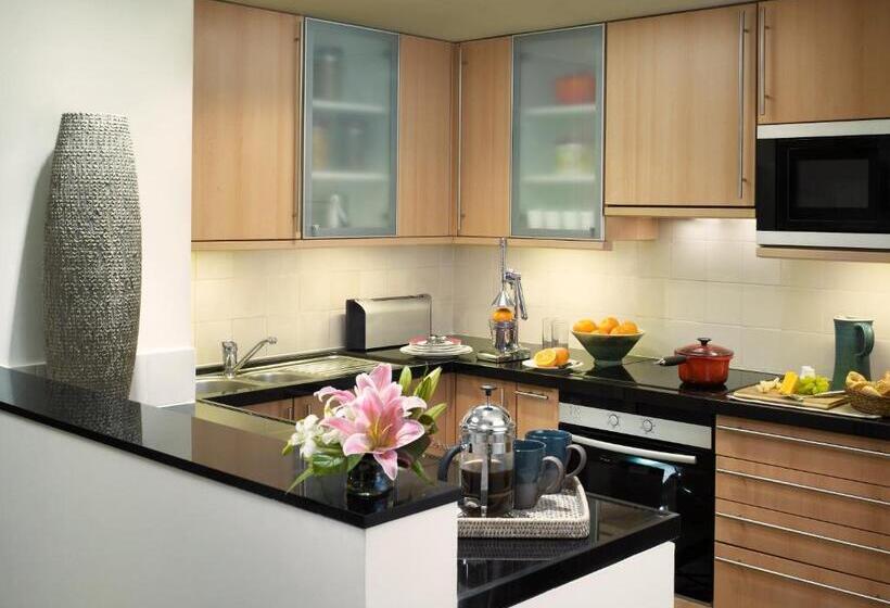 شقة 3 غرف مطلة على البحر, Taj Wellington Mews