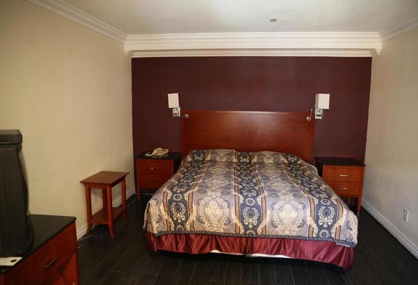 غرفة قياسية سرير كينج, Chateau Inn & Suites