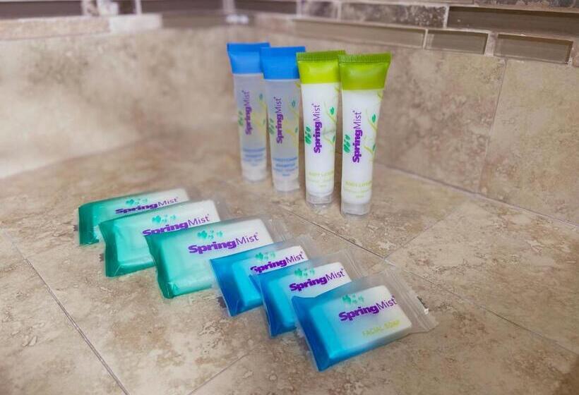 자쿠지 스위트, Nite Inn At Universal City Walking Distance To Universal Studios Hollywood