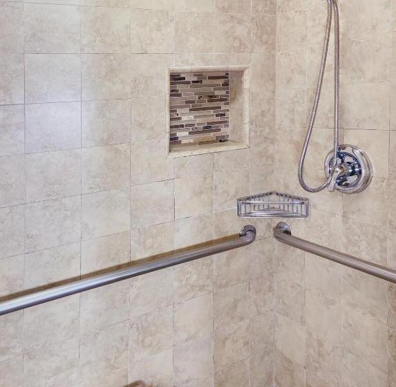 带2个双人床的标准工作室, Nite Inn At Universal City   Walking Distance To Universal Studios Hollywood