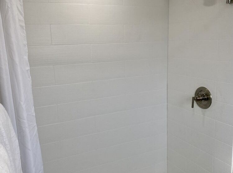 디럭스 룸, Welcome Inn