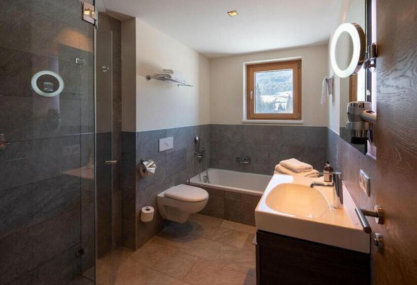 Апартаменты 2 Спальни, Apart Resort Westendorf