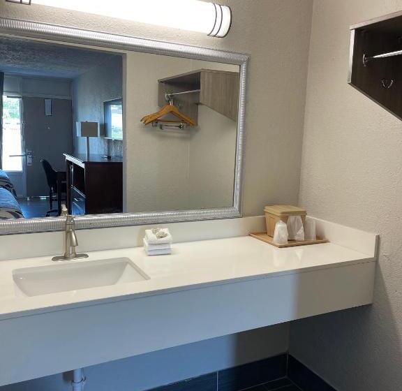 Номер Superior Кровать Кинг, Red Roof Inn Lagrange