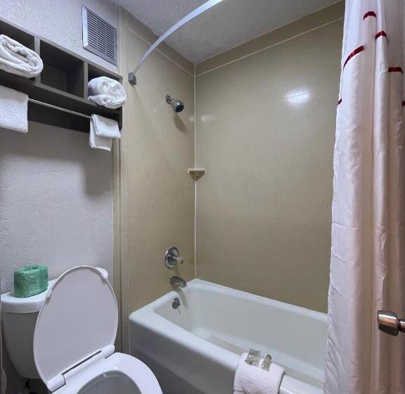 Номер Deluxe, Red Roof Inn Lagrange
