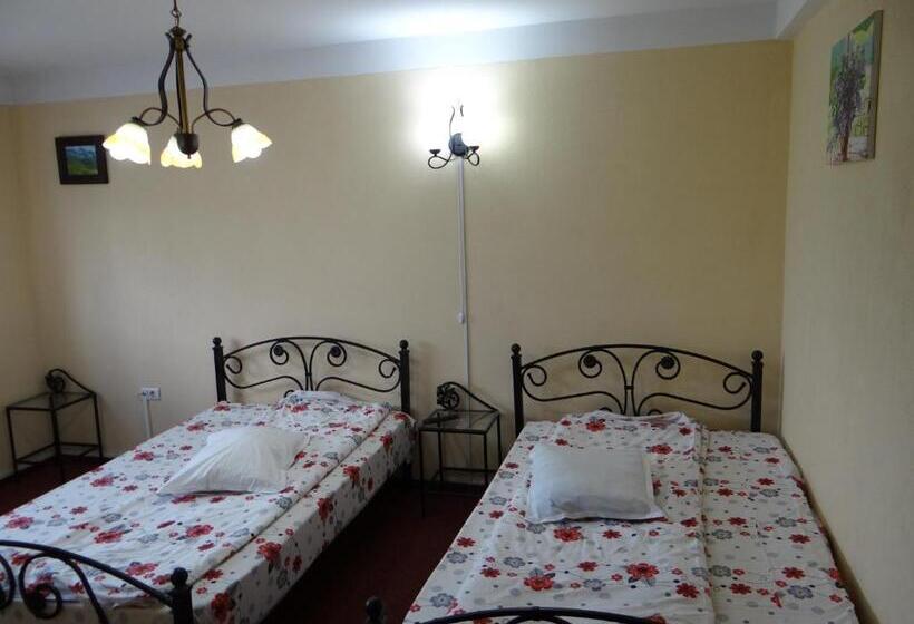 标准间, Pensiunea Lacul Albesti