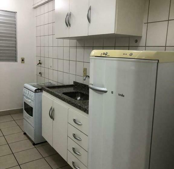 דירת חדר, Adtur Flats Ctc   Condomínio Saphire Ou Center Caldas