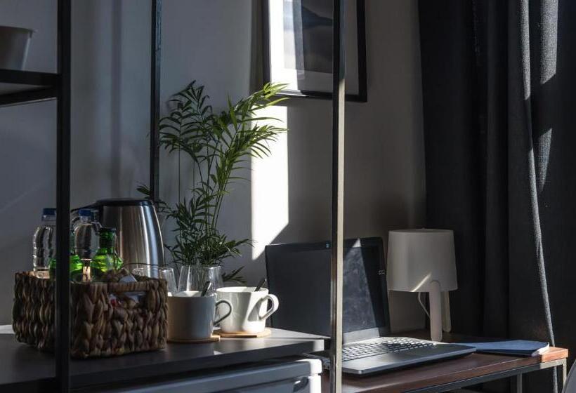 سوییت لوکس, Haus Galata