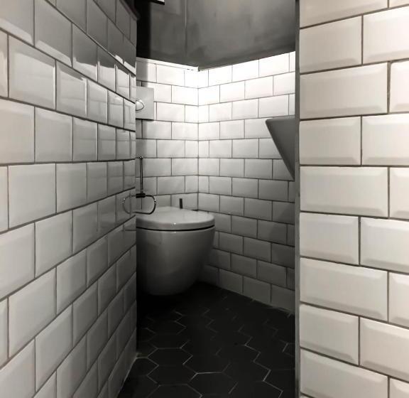 سوییت سوپریور, Haus Galata