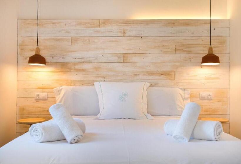 1 Bedroom Penthouse Apartment, Violeta Boutique