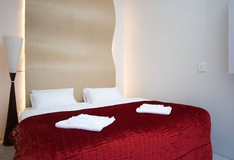 デラックスルーム, Allstar Villa