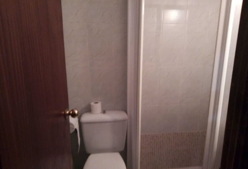 اتاق استاندارد, Hostal Alcázar