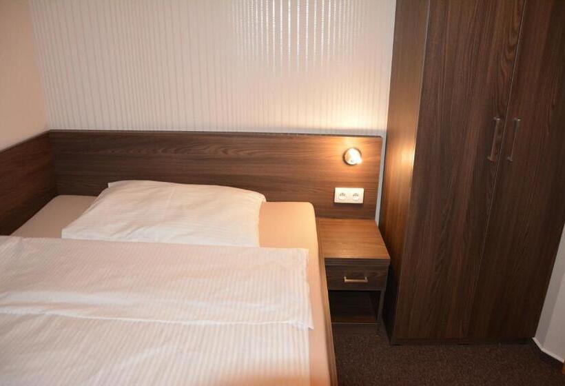 스탠다드 싱글 룸, Almond