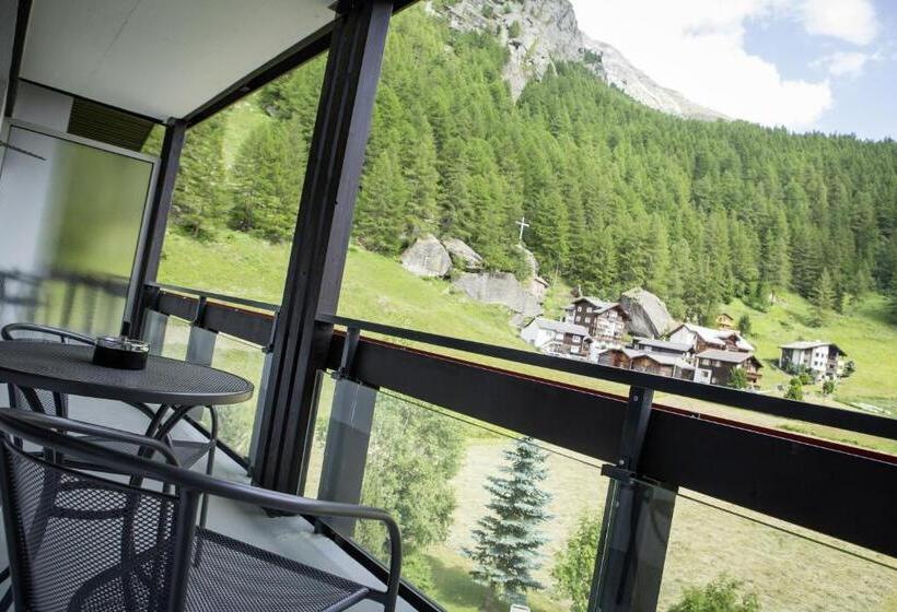 スーペリアールーム, Alpenhof