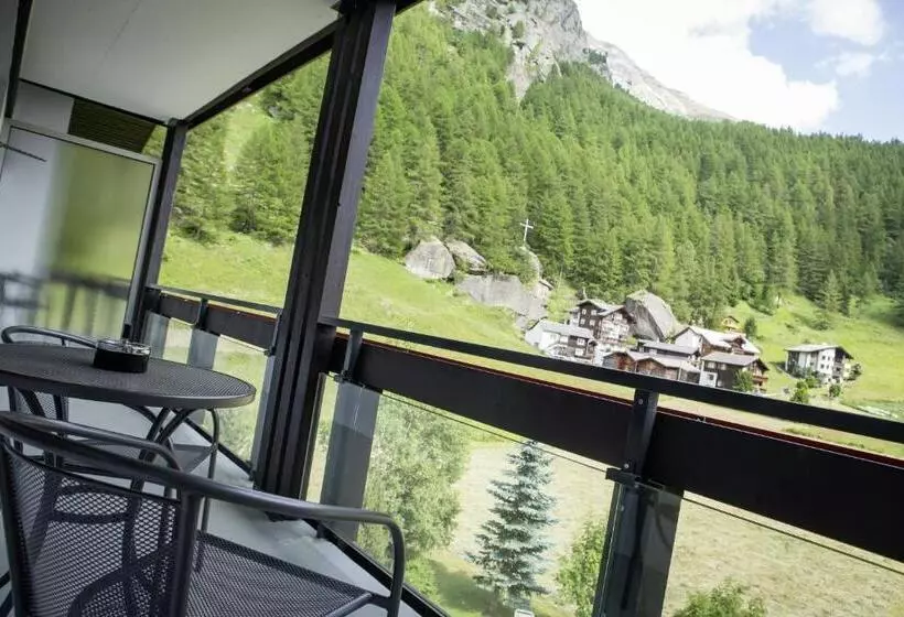 スーペリアールーム, Alpenhof