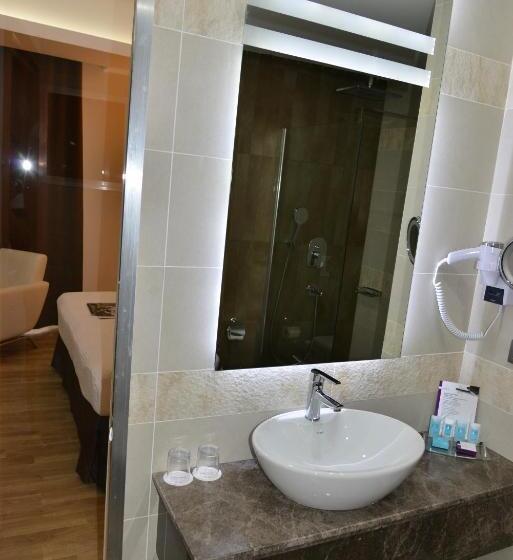 اتاق سوپریور, Anemon Grand Adana Otel