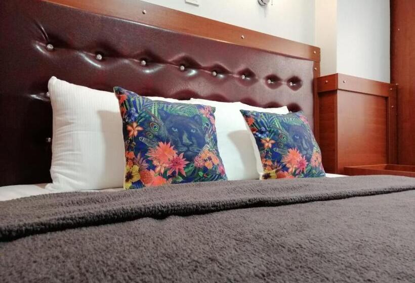 スタンダードルーム, Antik Ipek