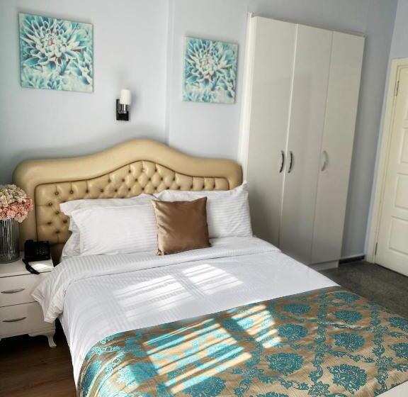 エコノミールーム, Antik Ipek