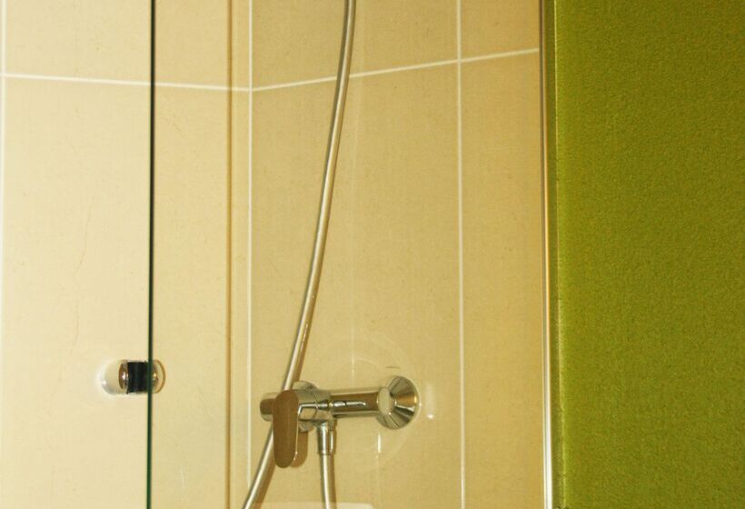 اتاق استاندارد, B&b Hotel Toruń