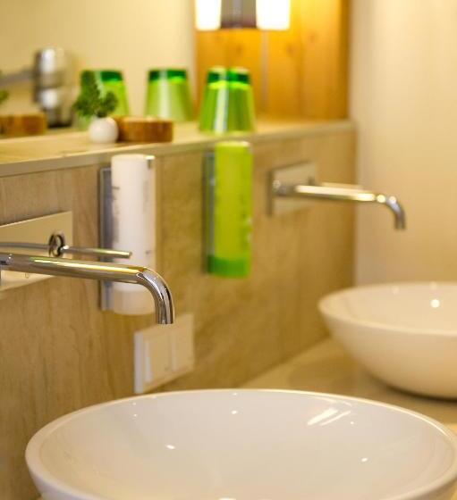 جناح, Bergheimat