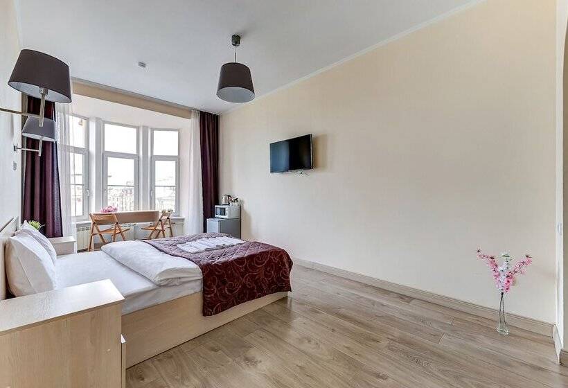 اتاق استاندارد, Democrat On Nevskiy 147