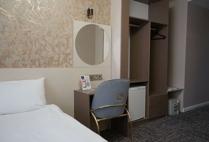 Quarto standard, Etap Bulvar