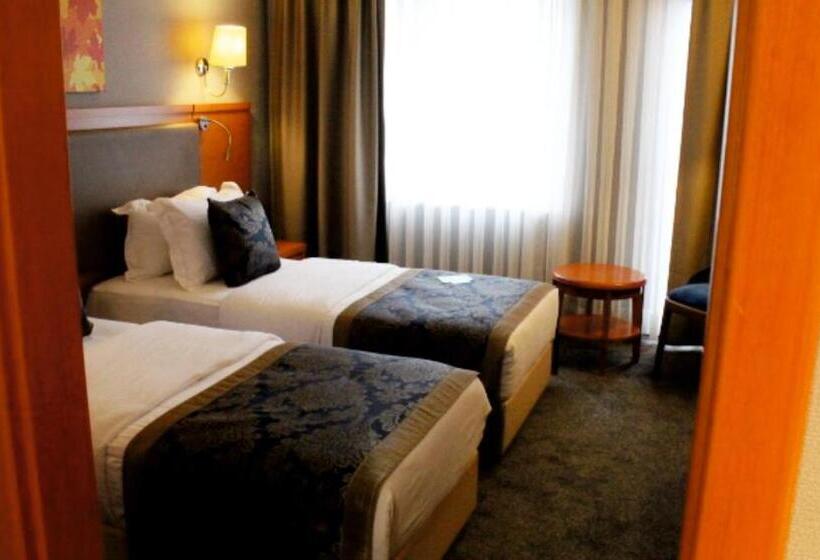 غرفة قياسية لذوى الاحتياجات الخاصة, La Quinta By Wyndham Giresun