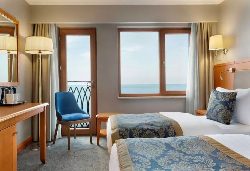 اتاق استاندارد با چشمانداز دریا, La Quinta By Wyndham Giresun